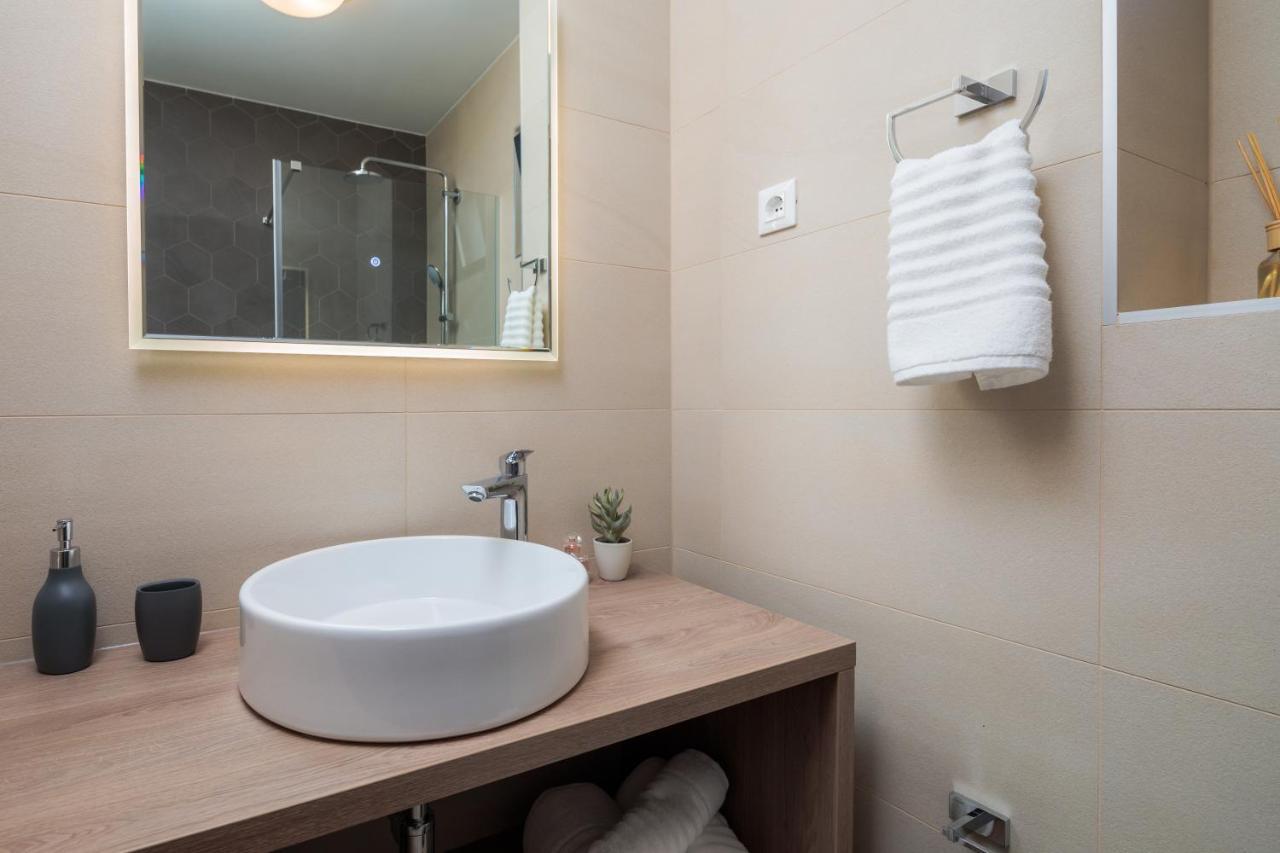 Four Brothers - Middle Floor Apartamento *